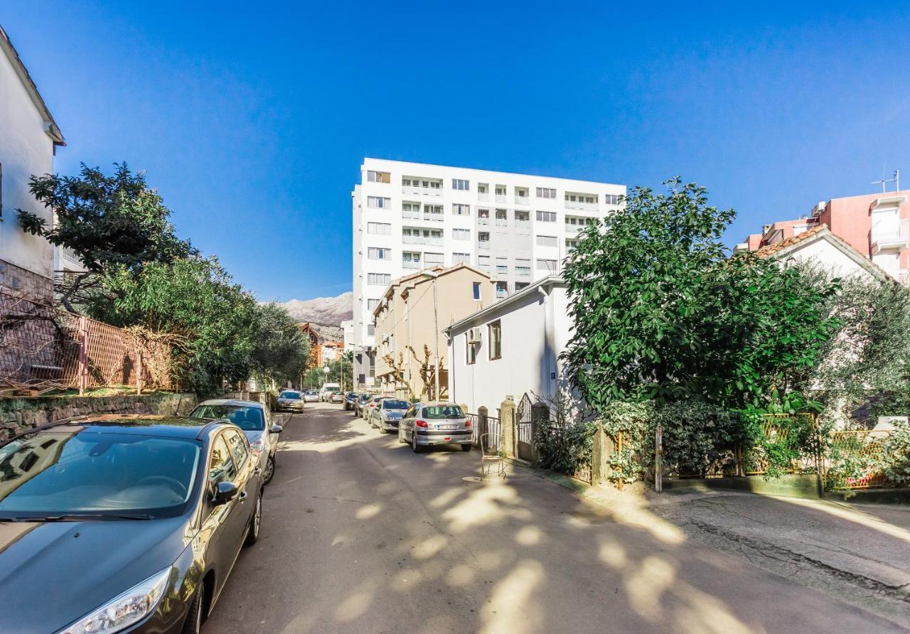 Apartments Lora 13.Jula, 15 Budva Exterior foto